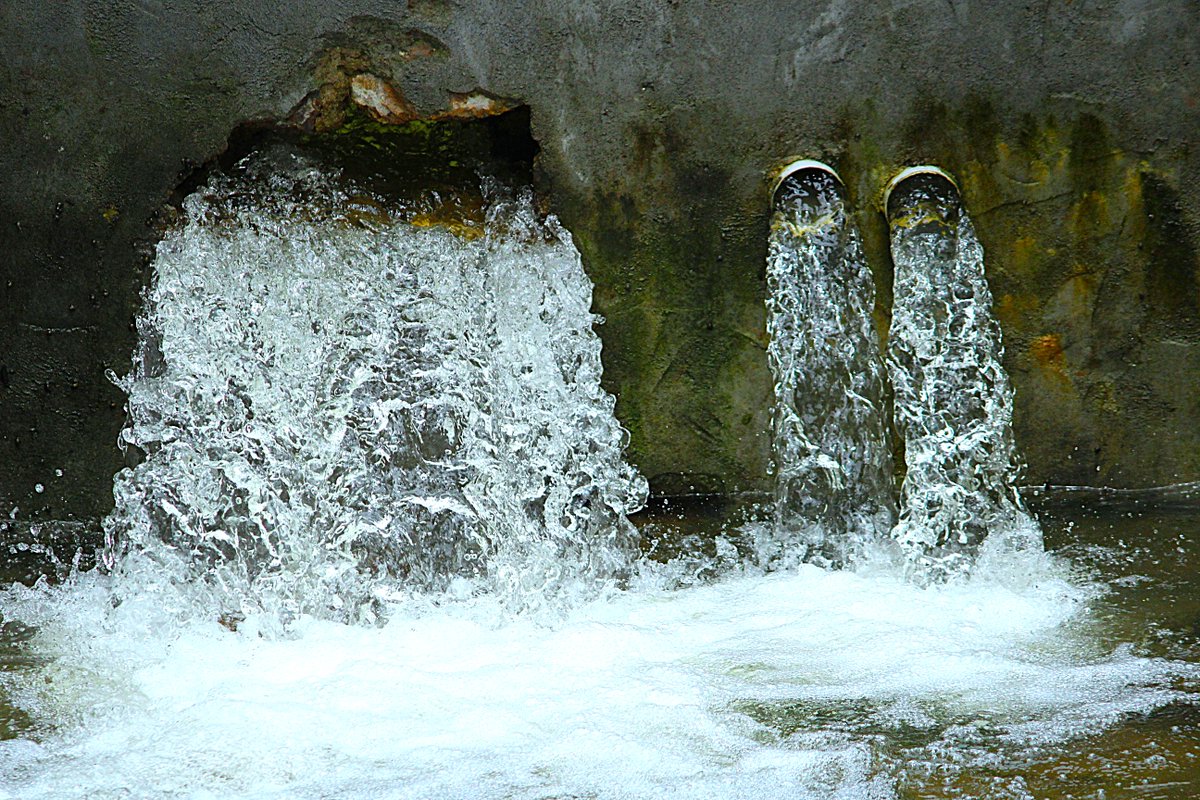 Karthik59793109's tweet image. Azhiyar Dam, Pollachi, Coimbatore #azhiyardam #pollachi #waterflow