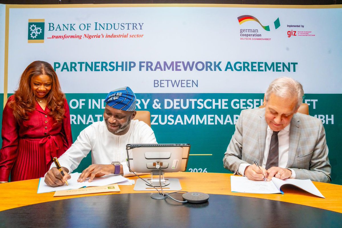 BOINigeria's tweet photo. @BOINigeria and Deutsche Gesellschaft für Internationale Zusammenarbeit (GIZ) GmbH signed a Partnership Framework to strengthen Nigeria’s MSME ecosystem, expanding access to finance, building capacity, and unlocking market opportunities nationwide.

#BOIxGIZ #MSMEDevelopment #SustainableFinance #ClimateFinance #Agribusiness #EconomicTransformation #BOIImpact