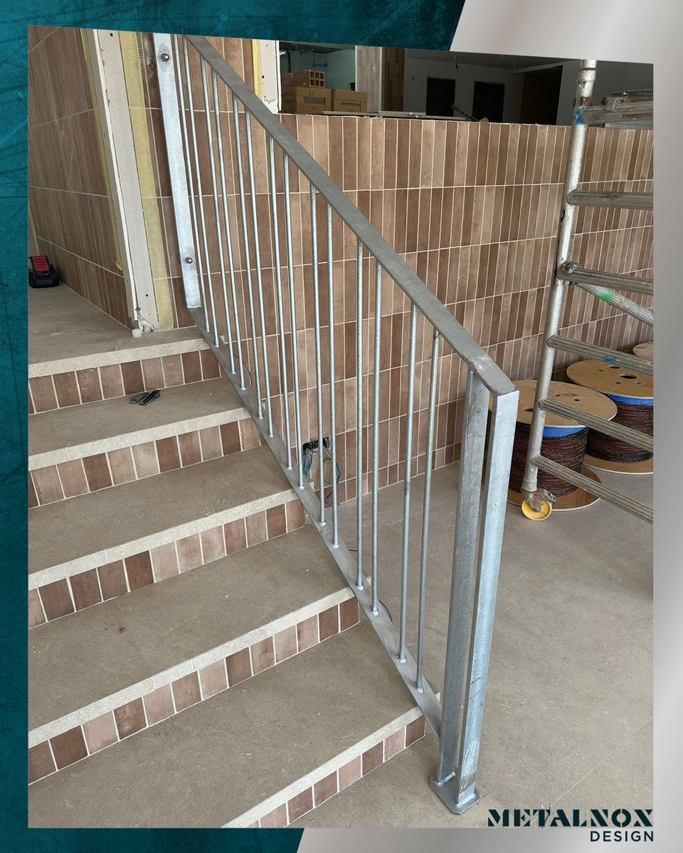 En Metalnox, cada proyecto comienza con un diseño en 3D… y termina cumpliendo exactamente lo que el cliente necesita.
Para esta barandilla, hemos llevado a cabo un proceso completo de diseño, fabricación y ensamblaje a medida, trabajando el metal con precisión para garantizar