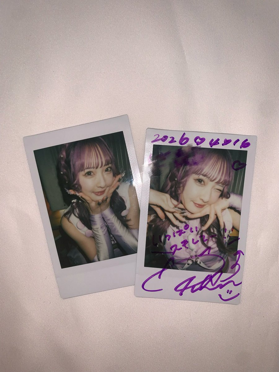 👶🏻ྀི tweet media