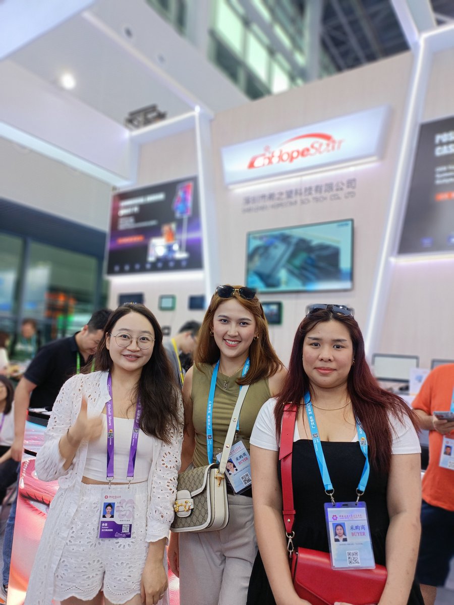 uhopestar's tweet image. Day 3 @ Canton Fair 2026

Strong traffic. Real connections.

📍 Hall 19.2

#CantonFair2026 #TradeShow #OEMODM