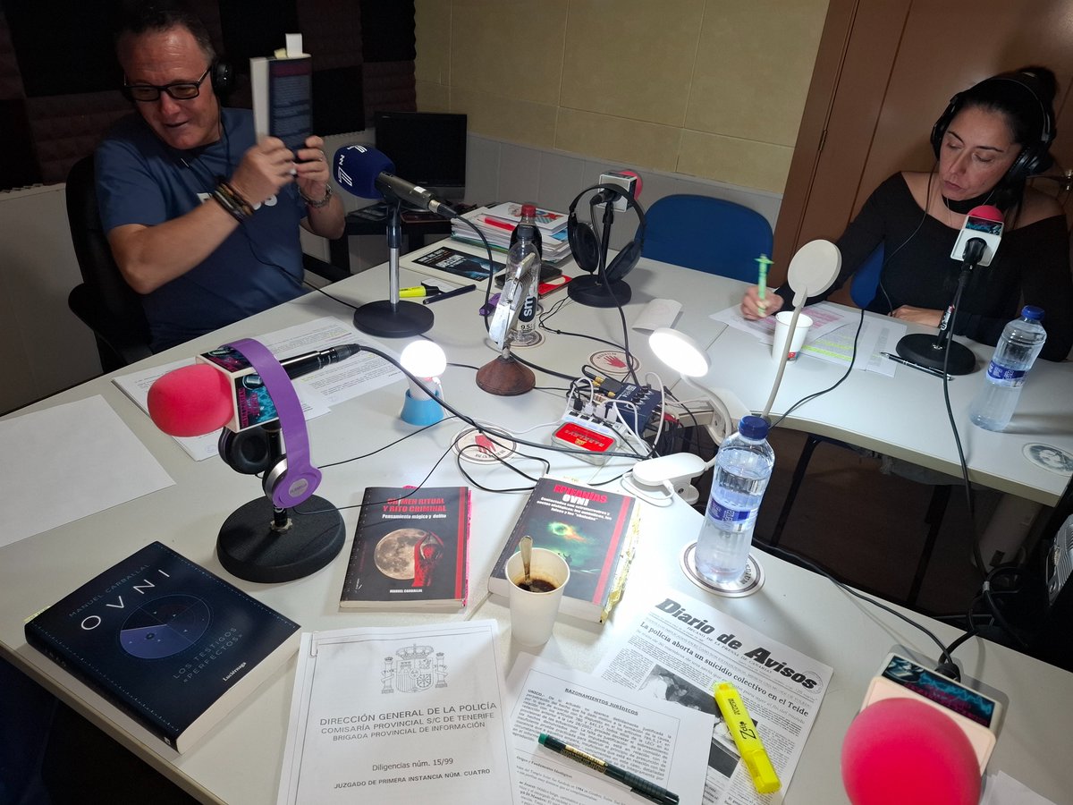 Por si te apetece. Ya está disponible <a href="/centinelamet/">El Centinela del Misterio ®️©️</a> sobre sectas asesinas. Y charlamos un ratín son @OVNIsTestigosPerfectos Con <a href="/carlosmascarlos/">Carlos Bustos - El Centinela del Misterio®️©️</a> y <a href="/Davinia_gr/">Davinia</a> ivoox.com/orden-del-temp…