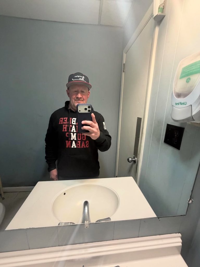 Michael David tweet media