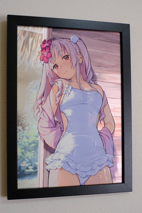 同人印刷の栄光様よりお声掛けいただき、2.5D印刷テストのイラスト提供をさせて頂きました!
完全お任せで、イラストにぴったりの加工を施してくださいました。インテリアに良すぎる💡 