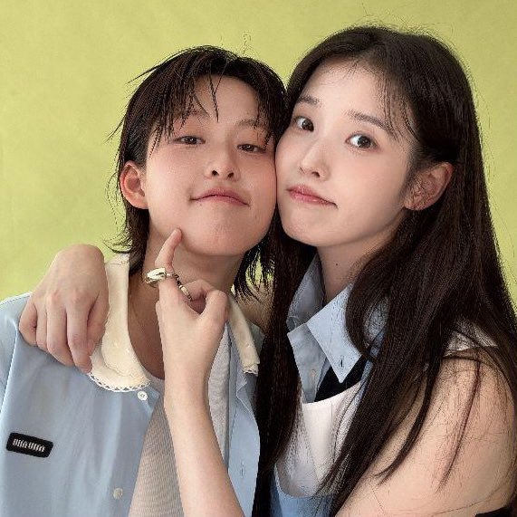 은지📚 tweet media