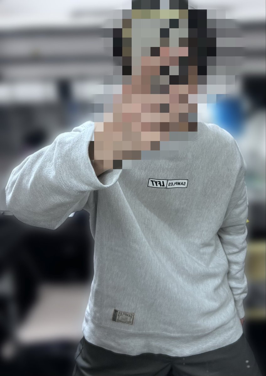 SanDiego_Jordan's tweet image. 今日のクルーネック。
トリプルコラボの後面イラストがかわいいです。

数少ないasicsから上野の不忍池からインスピレーションを受けディテールにこだわった仕上がり。
そして何より凄く履き心地がいいです。
#lafayette
#samples
#mitasneakers