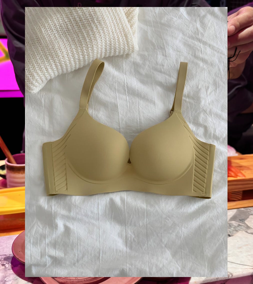 Megan Sanders tweet media