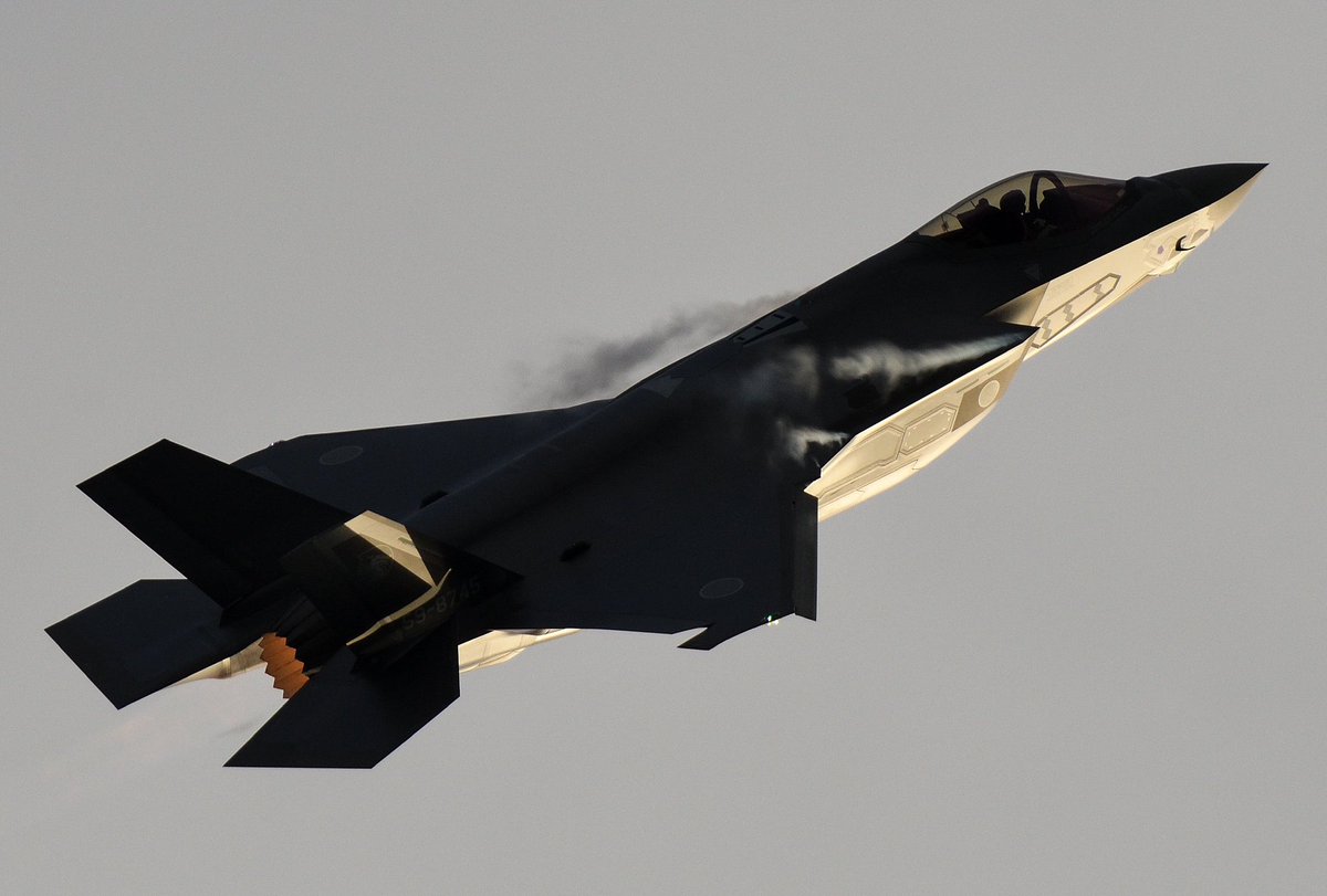 🄿🄸🅇🄴🄻 tweet media