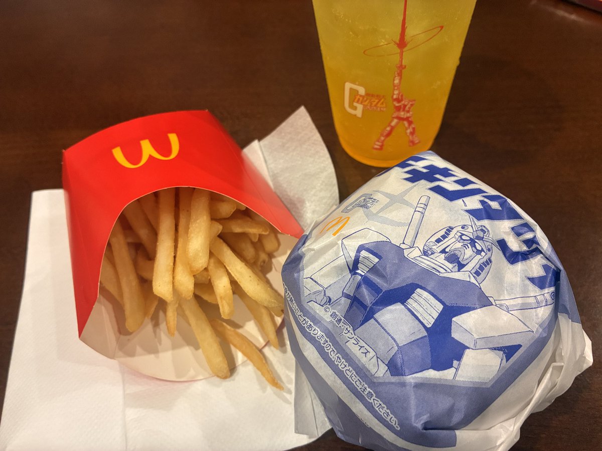 ロジ子 tweet media