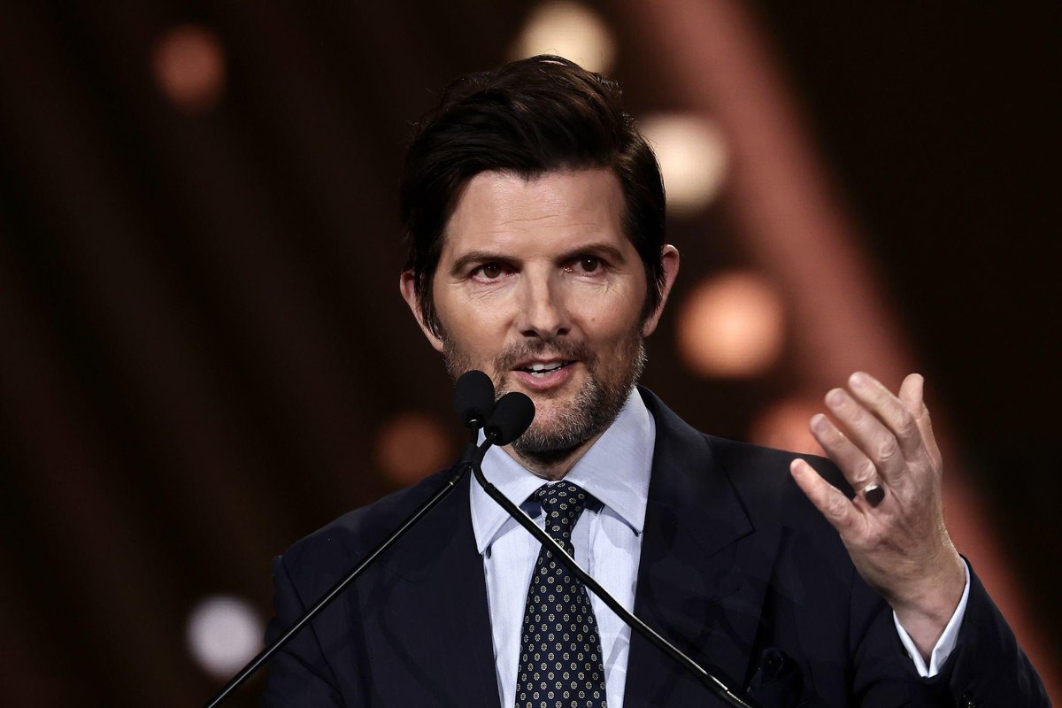 Adam Scott Updates tweet media