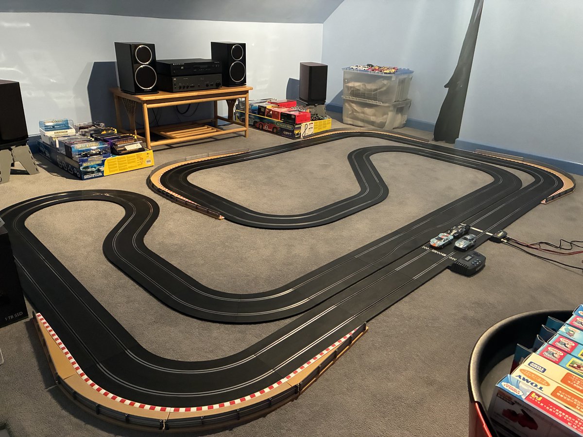 Scalextric tweet media