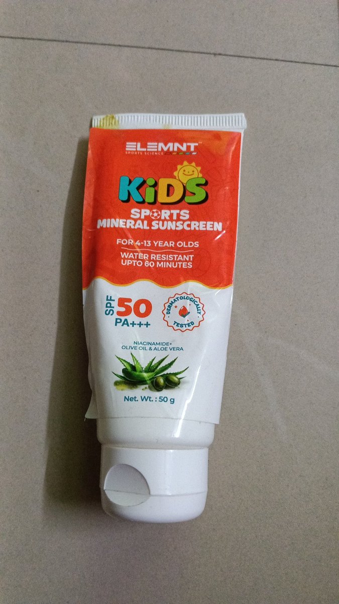 ramakrishnannd's tweet photo. Dear @Swiggy @instamart_it ,
This kind of products we are receiving from you regularly. Even after complaining there is no action from @instamart_it . Just they are asking for refund on less value product. If amount is more no response. #thehealthfactory #zeromaida #milkymist https://t.co/MDtlnNeCLV