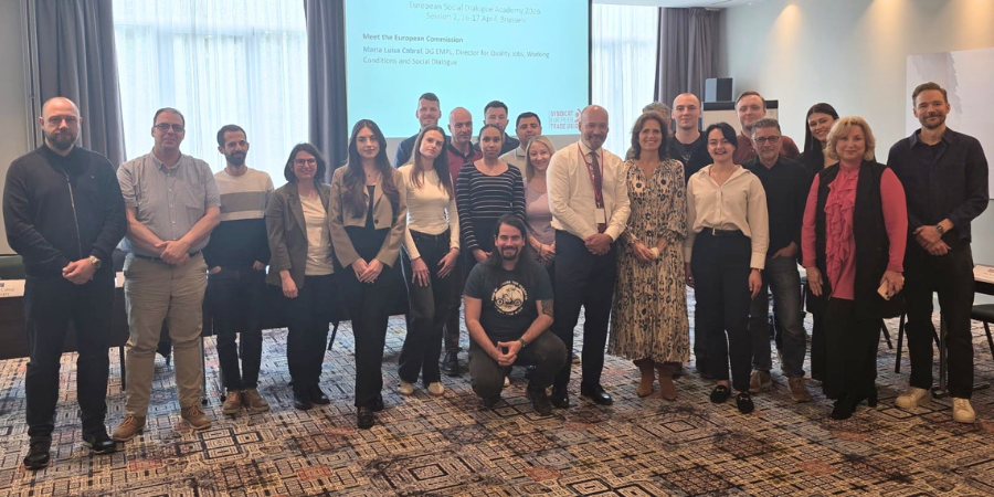 SindicatoUSO's tweet image. Nuestro técnico de Internacional, Jairo Gonzalo, representa a la #USO en la Academia de la @etuc_ces.🚩

Reforzamos nuestra participación en el diálogo social europeo para defender tus derechos con más fuerza en toda la UE. 💪🌍

🔗 uso.es/uso-refuerza-s…
#CES #DiálogoSocial