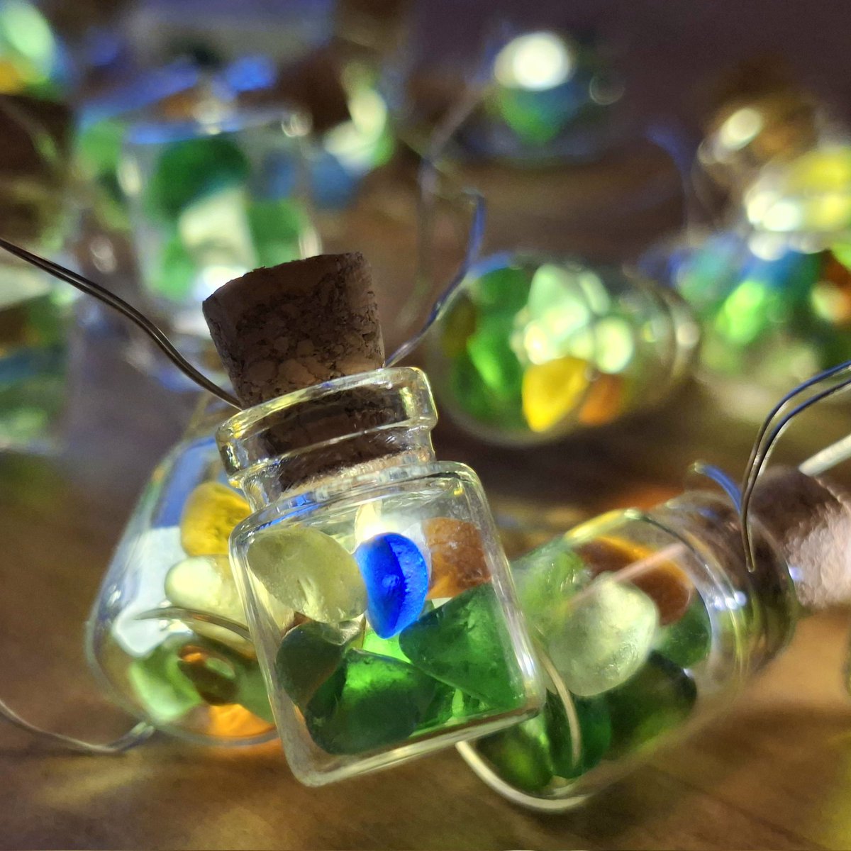 CatherineMMunro's tweet image. Have also added a couple of sets of seaglass fairy lights.  3 sets available 😁 #Shetland #seaglass
