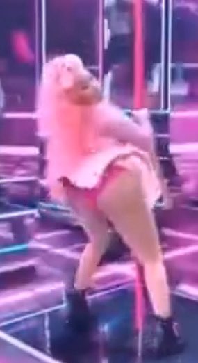 Hottie B tweet media