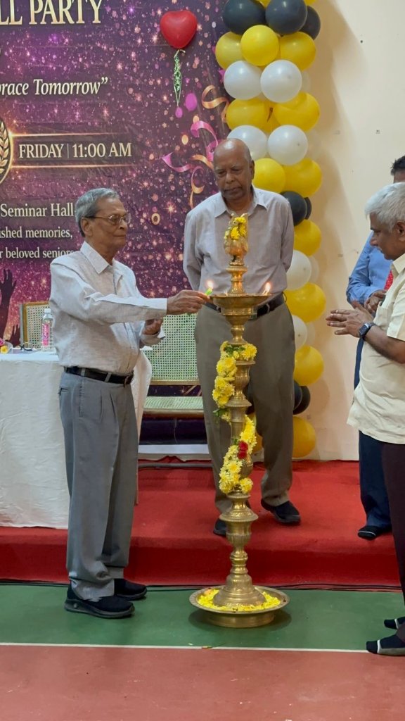 Sitamsofficial's tweet image. 🎓 MBA @ SITAMS – More Than Just a Degree!

From memorable moments like Farewell Party 2026 ✨ to a vibrant campus life, we shape future leaders.

Learn, grow &amp;amp; celebrate your journey with us 🎉
👉 Admissions Open
#MBAAdmissions #SITAMS #CampusLife #FutureLeaders #Chittoor