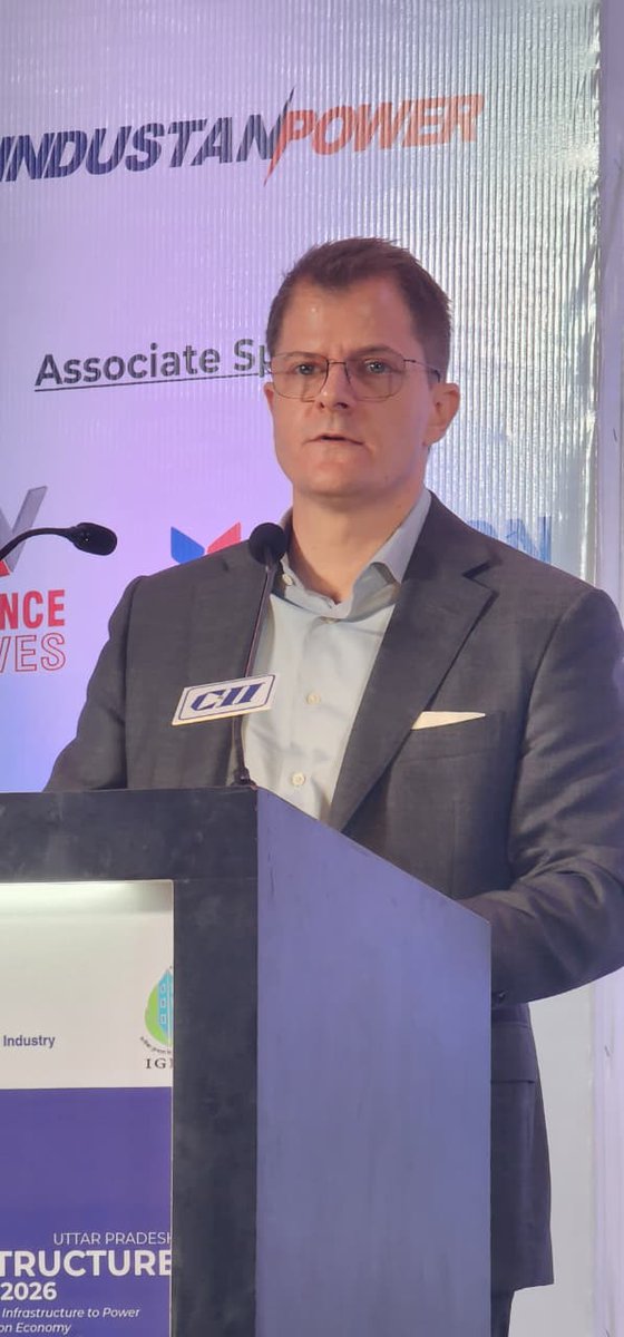 Noida International Airport tweet media