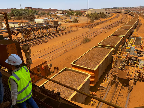 karun_f7's tweet image. Dalian #ironore futures were little changed, as investors balanced potential supply disruptions in Australia against demand due to #China’s environmental curbs in a key #steel making province. The most-active Sept contract on the #Dalian edged up 0.39% to ¥778.5/t at the close.