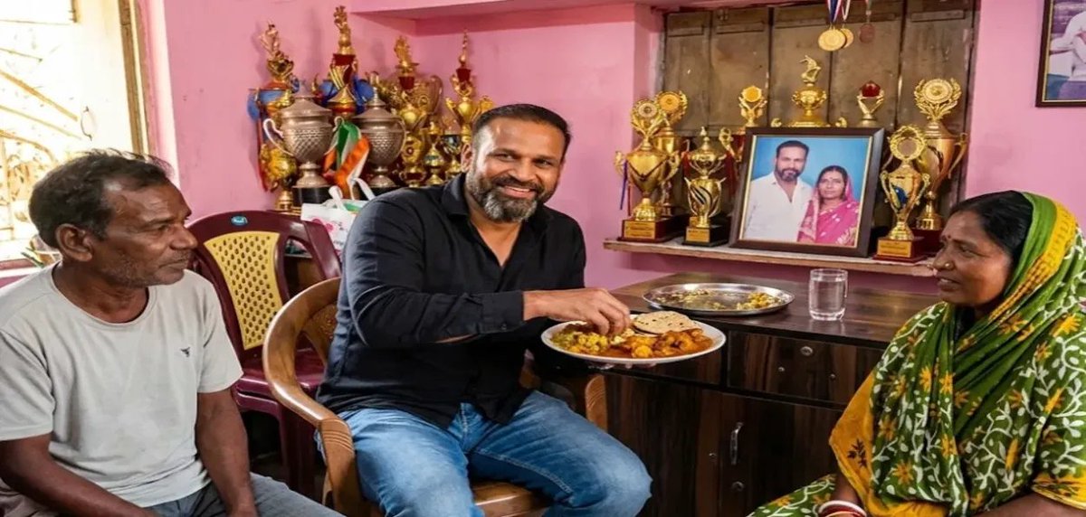 Dnn24Network's tweet image. Yusuf Pathan highlights the struggles of grassroots coach Samir Sardar, raising questions about support for local sports talent. 

Read the Full Article: awazthevoice.in/india-news/yus… 

#YusufPathan #GrassrootsSports #IndianFootball #UnsungHeroes #SportsIndia #TalentNeedsSupport #DNN24