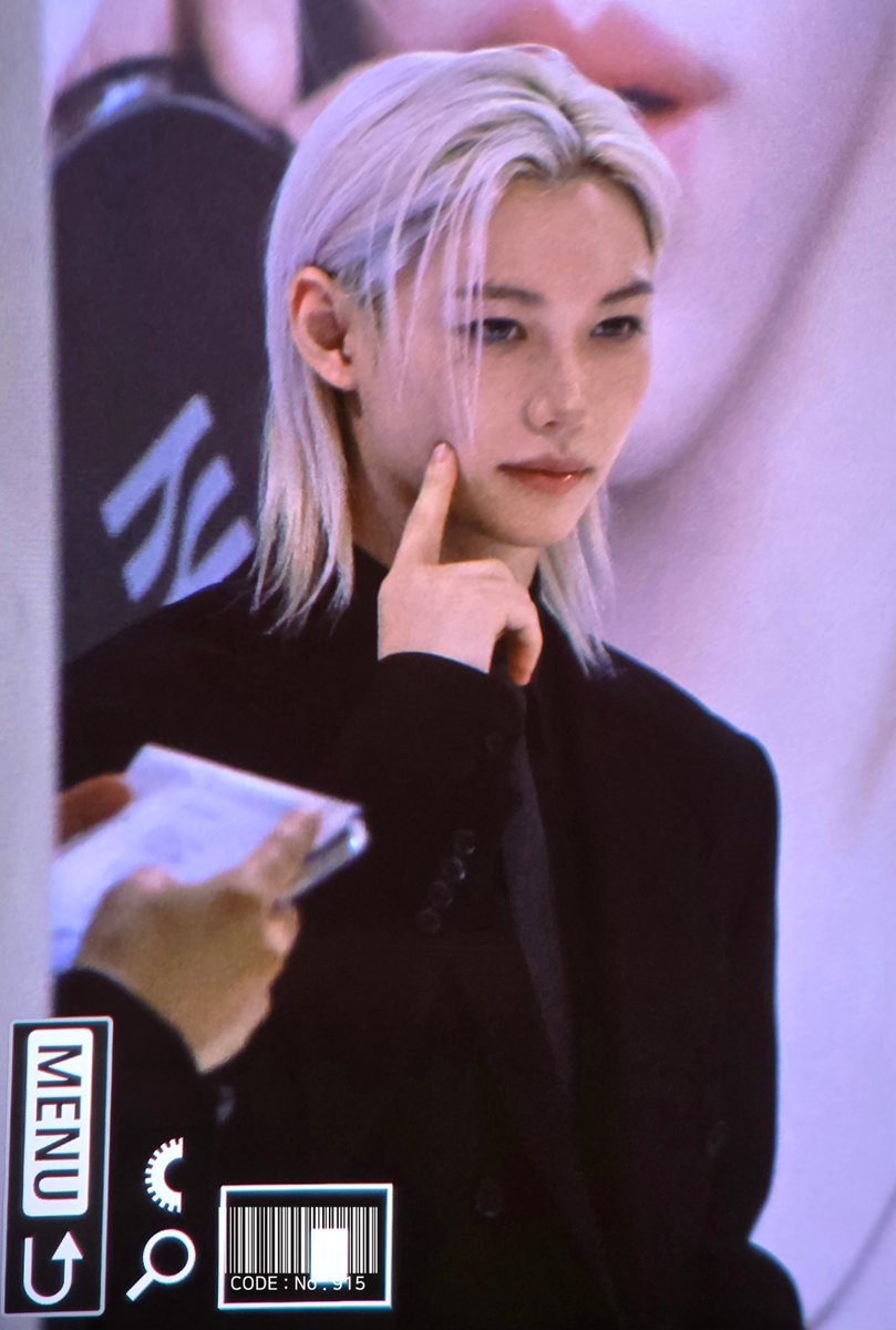 code_no915's tweet photo. 260417 HERA ICONIC BLACK

#Felix #필릭스
#StrayKids #스트레이키즈 https://t.co/Cz5tcrkal1