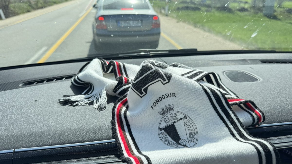 luisitooo tweet media