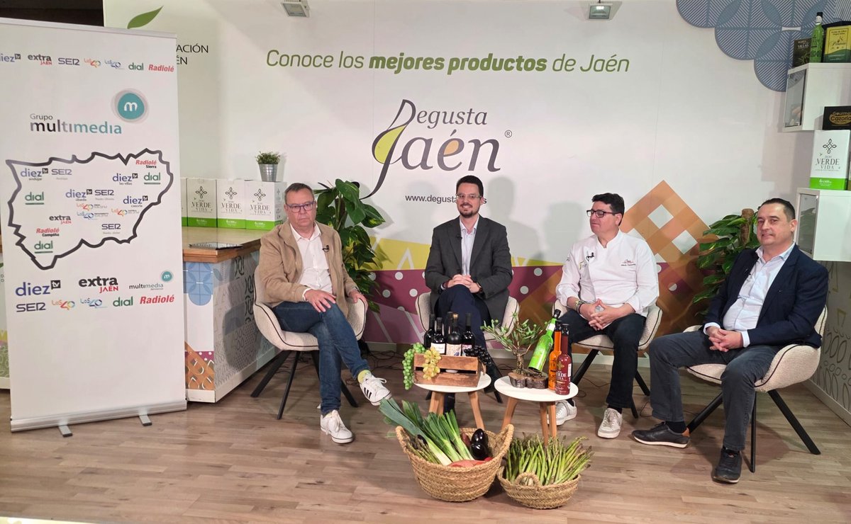 hosturjaen's tweet photo. 🌱 Seguimos con el Salón Degusta Jaén y las 𝑰 𝑱𝒐𝒓𝒏𝒂𝒅𝒂𝒔 𝒅𝒆 𝒍𝒂 𝑯𝒖𝒆𝒓𝒕𝒂 𝒅𝒆 𝑷𝒓𝒊𝒎𝒂𝒗𝒆𝒓𝒂 de @hosturjaen. Del 17 al 26 de abril, la hostelería jiennense celebra el producto local con varias propuestas. Gracias a @MJiennense  por su colaboración. 🍅✨ https://t.co/4a9FhGLZCu