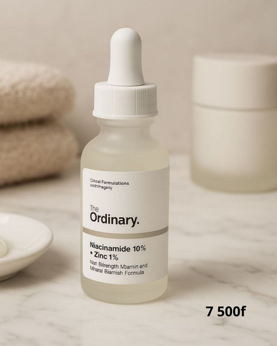 Galeries2Koly's tweet image. L’équilibre parfait entre contrôle et éclat.

Ce sérum aide à réduire l’excès de sébum, resserrer l’apparence des pores et uniformiser le teint.

#Niacinamide #Zinc #SkinBalance #Pores

@elvire_mbele @MegMa___ @Laetitiandawa