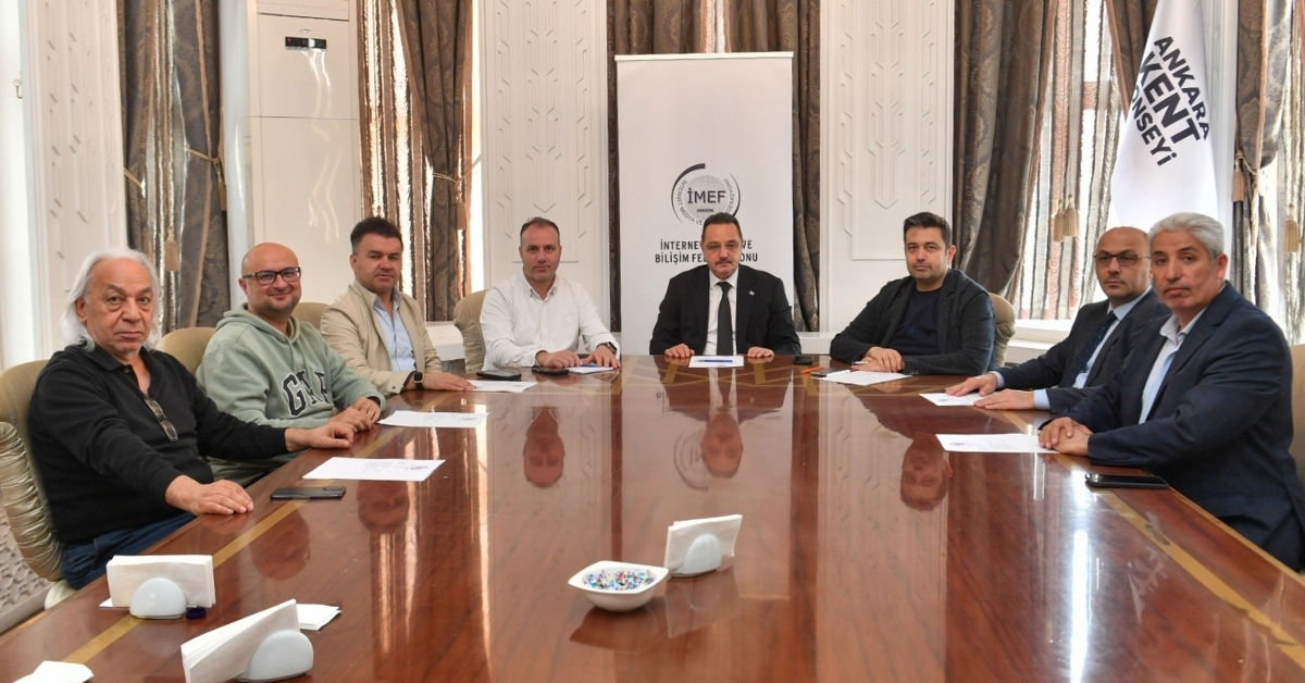 bhanettr's tweet image. İnternet Medya ve Bilişim Federasyonu Yönetimi toplandı: Dijital farkındalık projeleri hayata geçirilecek

#İMEF #dijital #proje 

@imefofficial @DrSuleymanBASA 

🔗 bha.net.tr/gundem/interne…