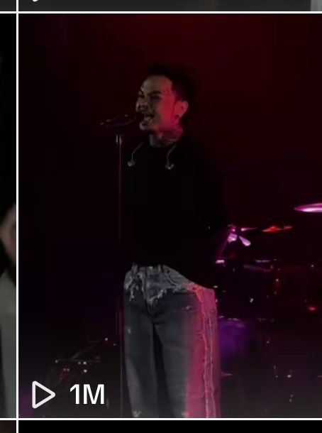 หมีน้อยทันสมัย* tweet media