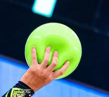 Esritmica's tweet photo. BASTA YA DE MALTRATO A LA PELOTA https://t.co/IUSjiG4jCU