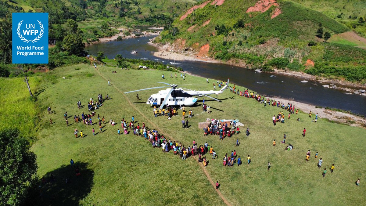 WFP_UNHAS's tweet image. #DYK

🛩️ #UNHAS pilots land on some of the shortest and most remote airstrips in the world — so aid workers can reach those who need them most across 21 countries.

#IFlyWithUNHAS ✈🚁