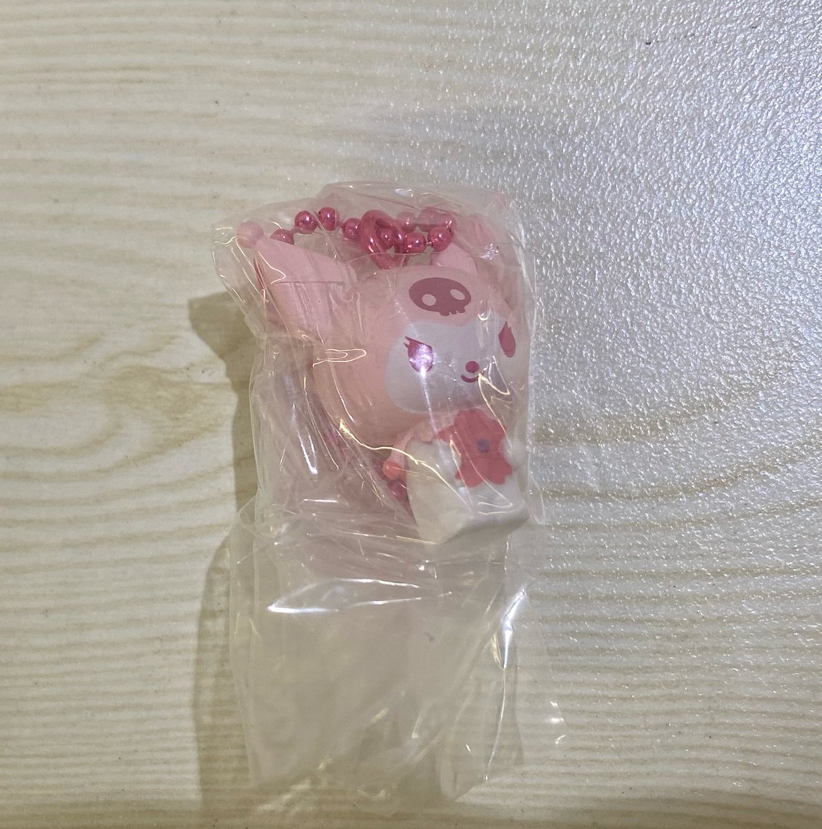 ppm_srnh's tweet photo. サンリオ サンリオキャラクターズ ワントーンマスコット 桜

【譲】クロミ
【求】ポチャッコ

郵送希望です。
お気軽にお声掛け下さい。
お声がけの際は画像の添付もお願いいたします🙇🏻‍♀️ https://t.co/r8KVN3KHmX