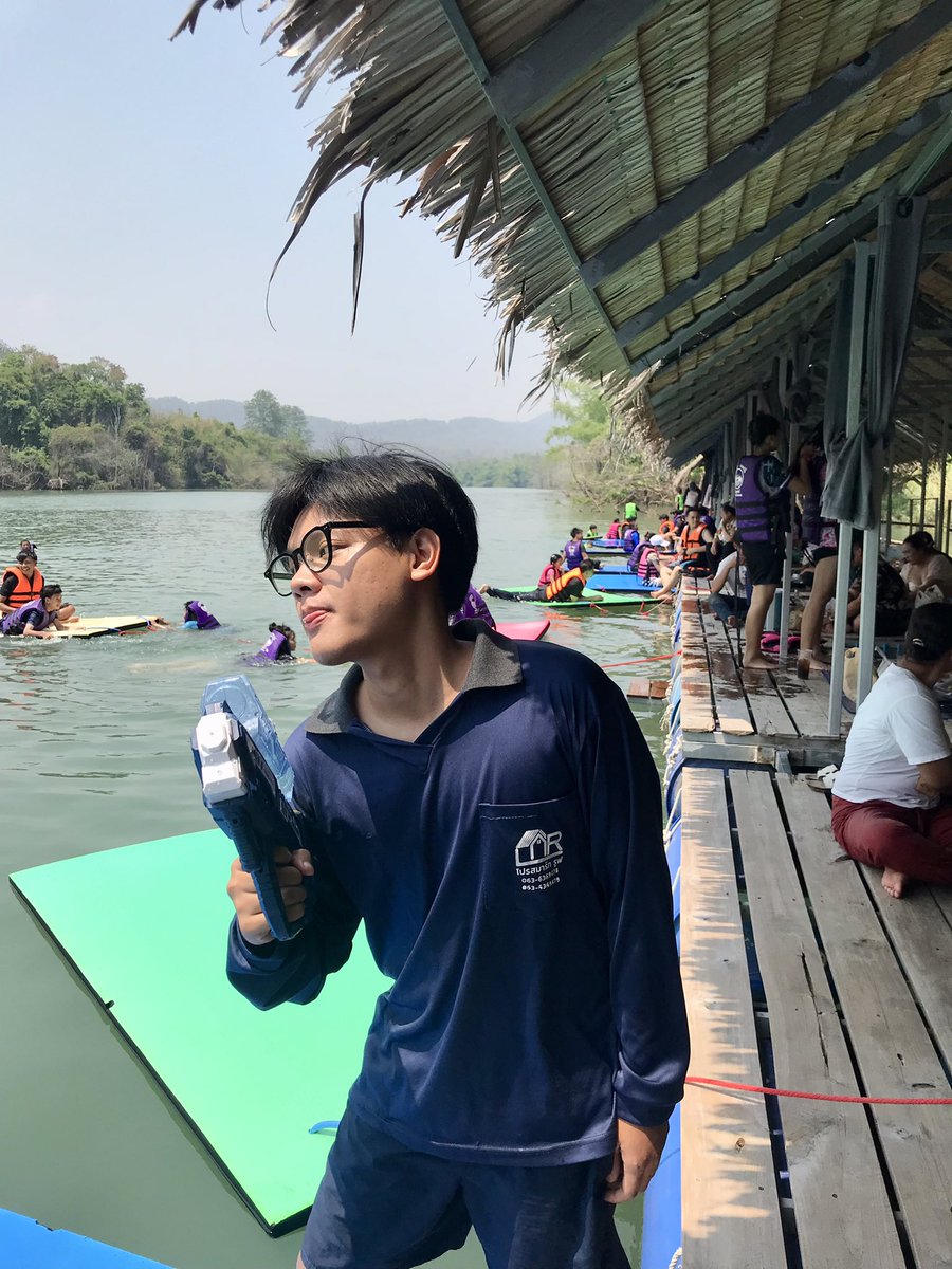 sooospoop's tweet photo. ขอสาดน้ำหน่อยค้าบ https://t.co/UW2lBV3HO6