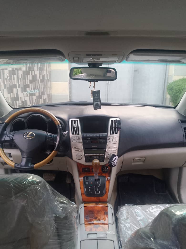Lagos Mainland Car Plug 😁🚗🚙 tweet media