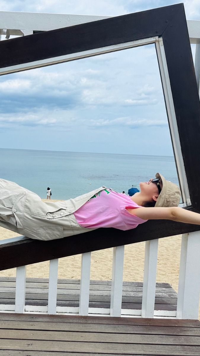 diwectly as female idol :3