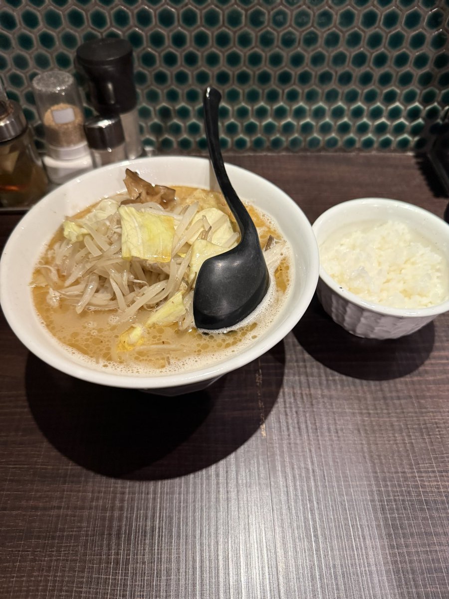 ねこさんど tweet media