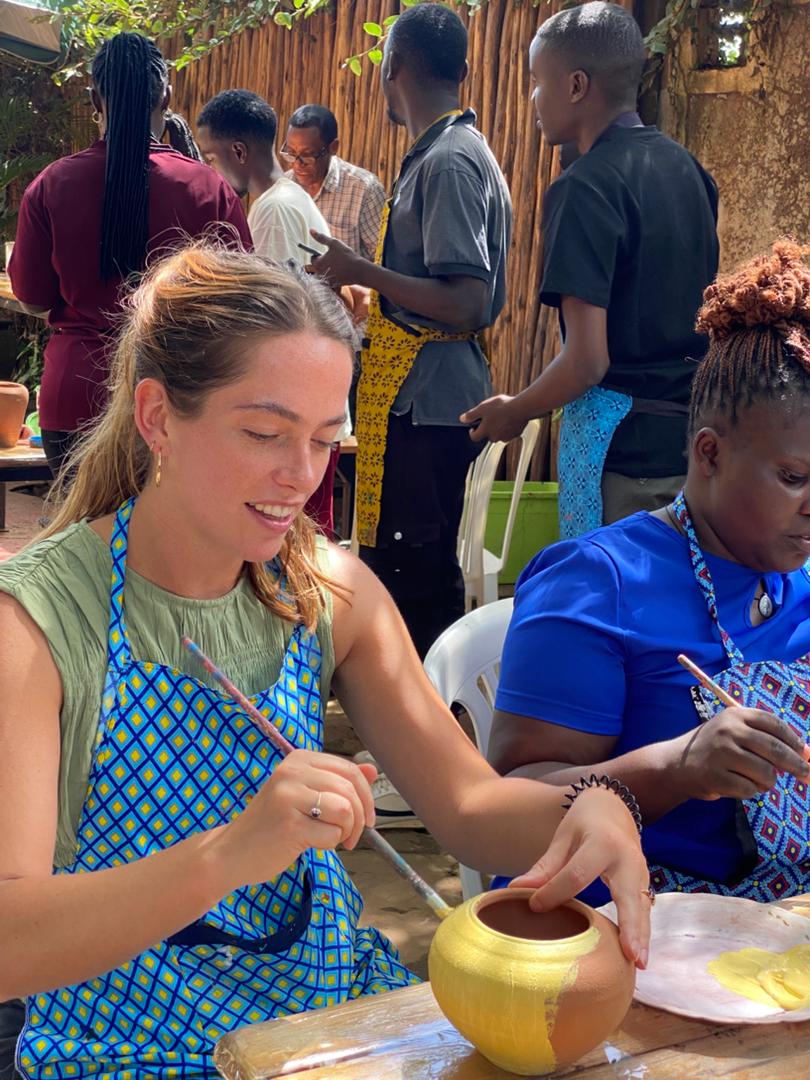 Emata_UG's tweet photo. It doesn't happen by accident.

You build it in small moments — when a senior engineer is terrible at making pots and laughing about it next to a finance junior who's equally terrible at it.  

Moments like that make it easier to reach out when you're stuck with a work problem. https://t.co/CxEokKY1Wt