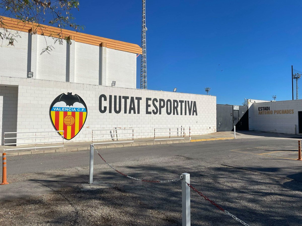 👀🚨 MOVIMIENTO EN PATERNA…

📲 Ampliamos en unos minutos.