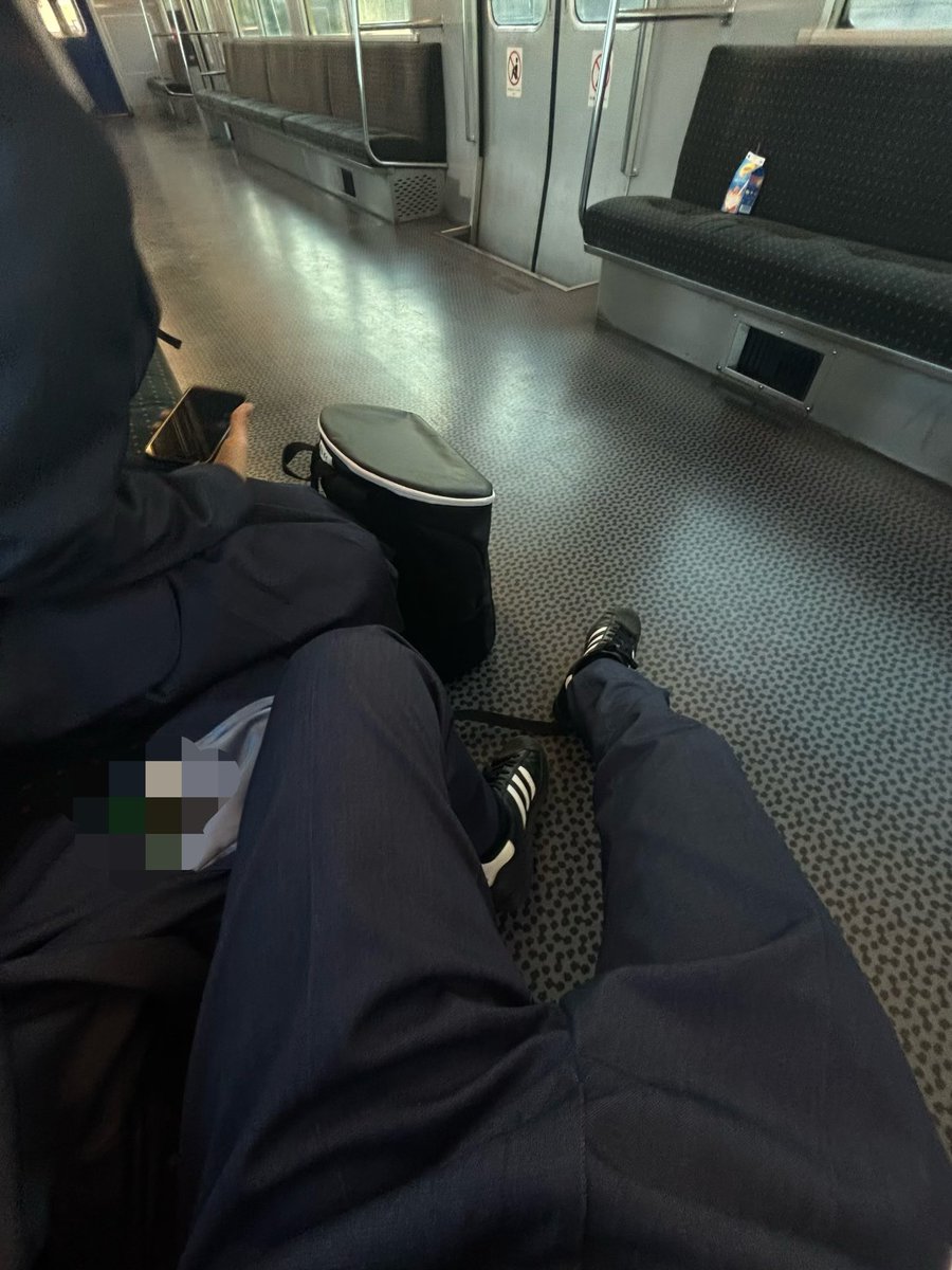 qyewaf's tweet photo. 雰囲気好きな人いいね https://t.co/lCVZXFH8PJ