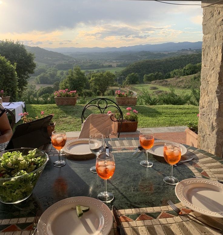 INTERIORPORN1's tweet photo. Tuscany, Italy 🇮🇹 https://t.co/ybzCHRS20S