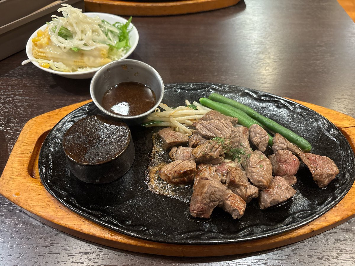 ゆひな tweet media