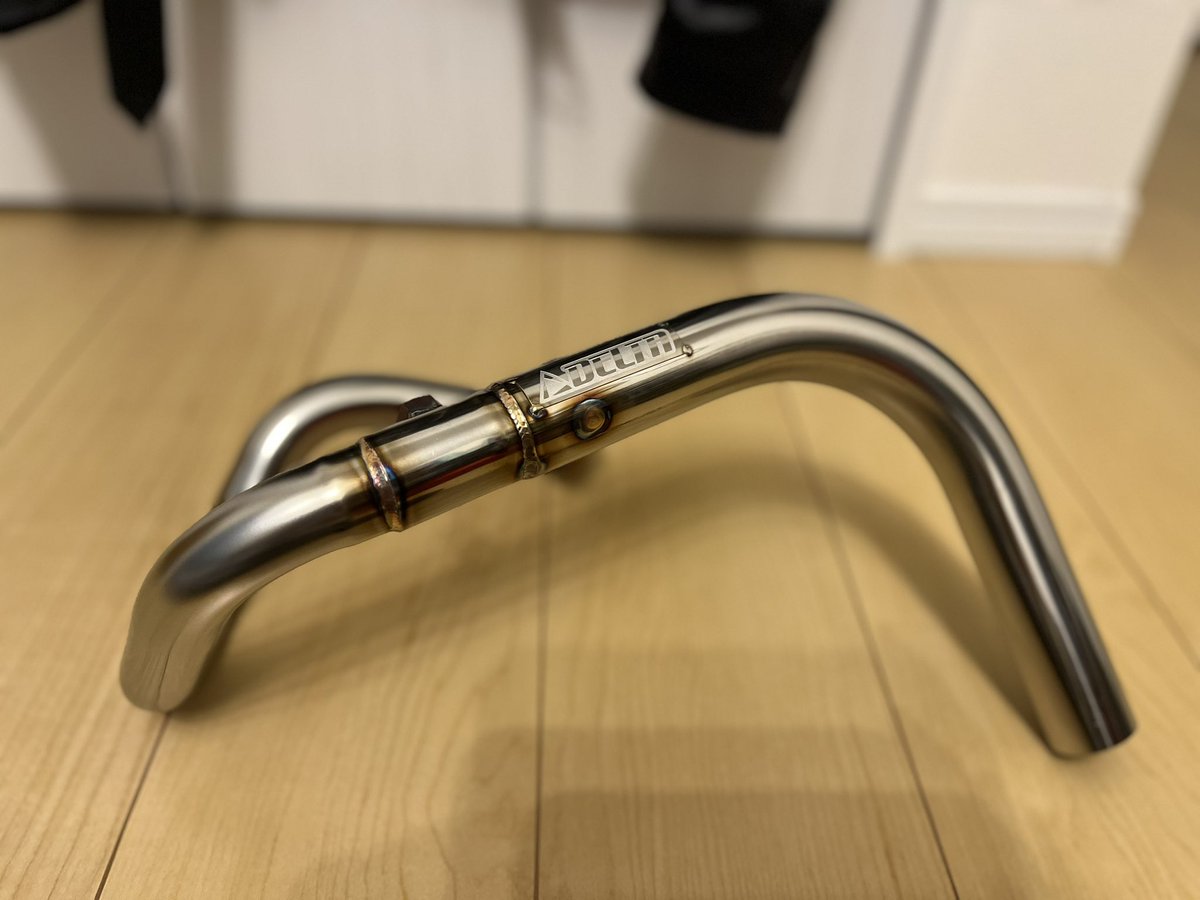 axl_dirt's tweet image. 何か来た
 #wr125r