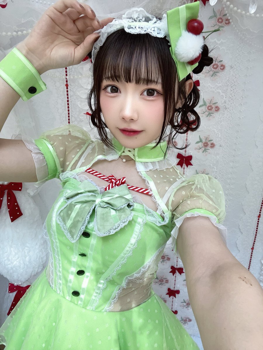 ∠柚子 (@yuzu_lily) / Posts / X