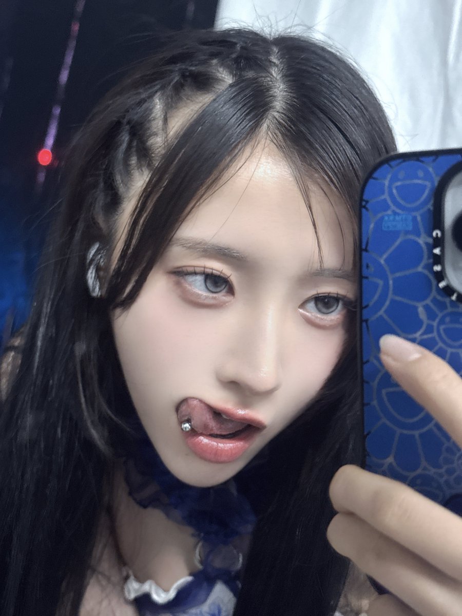 汐見まとい tweet media