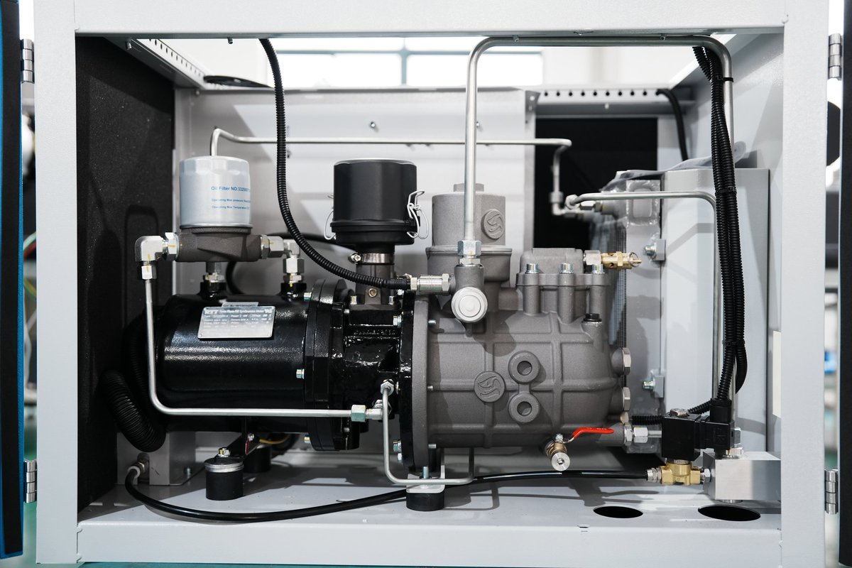 chanuncomp2025's tweet image. CHANUN Screw Air Compressor

✅UL-Certified Motor - meets U.S. electrical safety standards
✅Built for reliability &amp;amp; compliance - trusted by professionals nationwide
✅Engineered for performance, validated for safety

#UL #screwcompressor #chanun
chanuncompressor.com