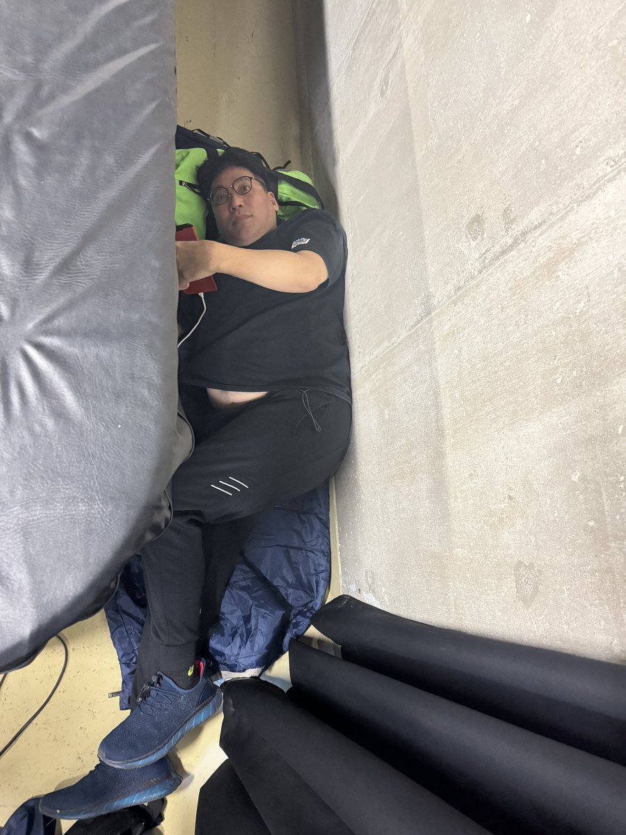 初恋クロマニヨン比嘉憲吾 tweet media