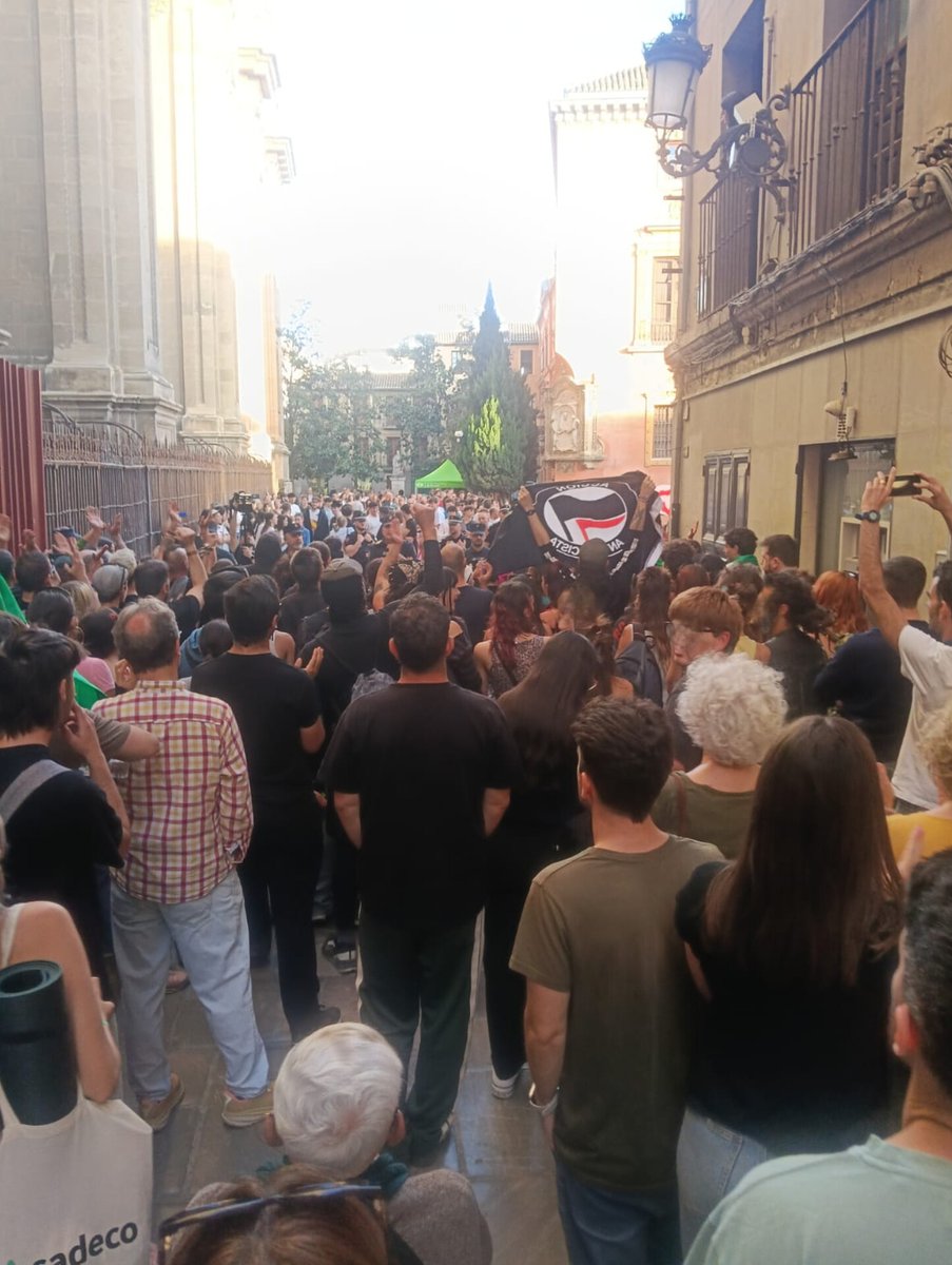 Sistema_161's tweet image. #Granada Antifascista