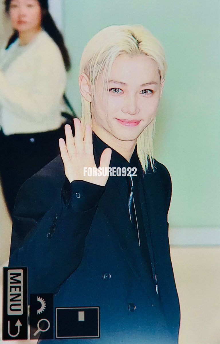 FORSURE0922's tweet photo. 260417 필릭스 
헤라 HERA 브랜드 행사

#Felix #필릭스
#StrayKids #스트레이키즈 https://t.co/qgHHJbfqtH