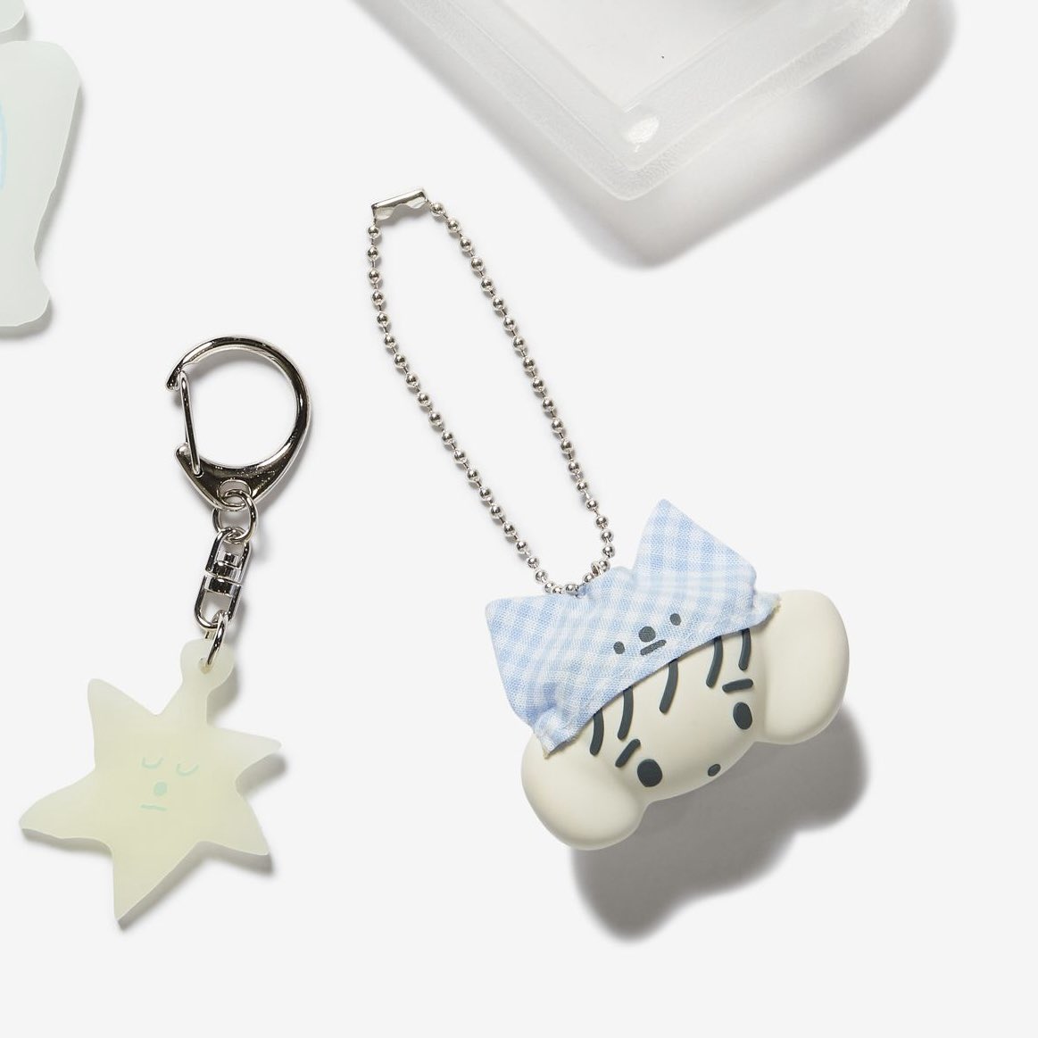 きょうから🌠 ^._ .^ ＜nuit neko ﾓ ｲﾙﾖ ! ラッkey chain 展4 2026