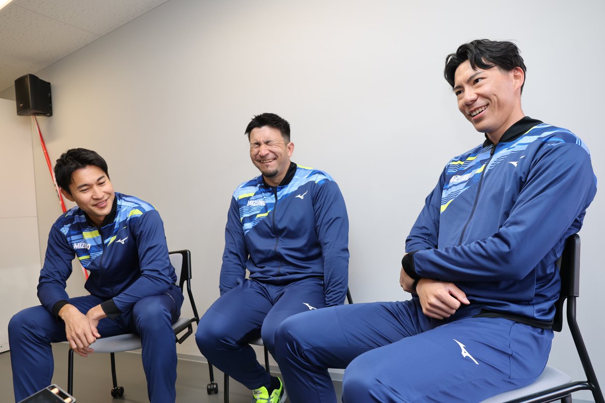 Getsuriku's tweet photo. 月陸5月号発売中⭐

To The Top2026
ミズノTC Triangle Talk
飯塚翔太×ディーン元気×佐藤風雅
@genius__shota 
@GenksRoderick 

ご購入🔻
amazon
https://t.co/Z1UinQdlGy
楽天
https://t.co/h8yka5bV7I
月陸ショップ
https://t.co/S9igCPrT5V https://t.co/4Yx6oM3hgx
